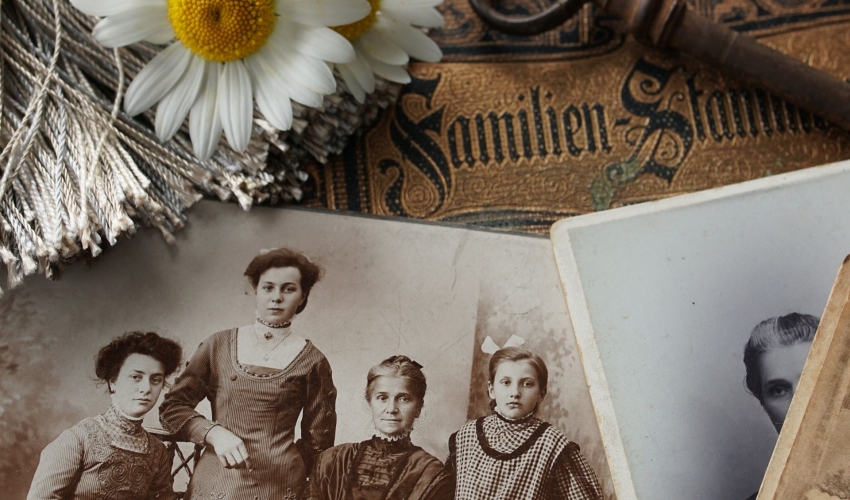 TÜRK MEDENİ KANUNUNDA İKİNCİ ZÜMRE MİRASÇILARI KİMLERDİR? KARDEŞLER HANGİ DURUMDA MİRASÇI OLUR? ANNE VE BABA HANGİ DURUMDA MİRASA HAK KAZANIR? DAYI, AMCA, HALA, TEYZE HANGİ DURUMDA MİRASÇI OLABİLİR? 